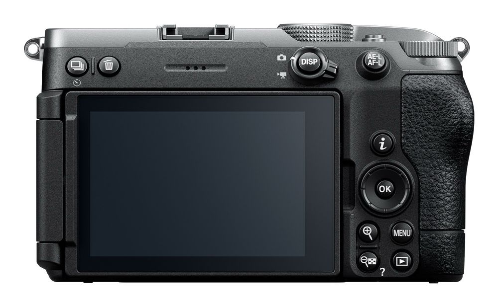 Nikon Z5IIc Sølv + NIKKOR Z 24-200mm f/4-6.3 VR 