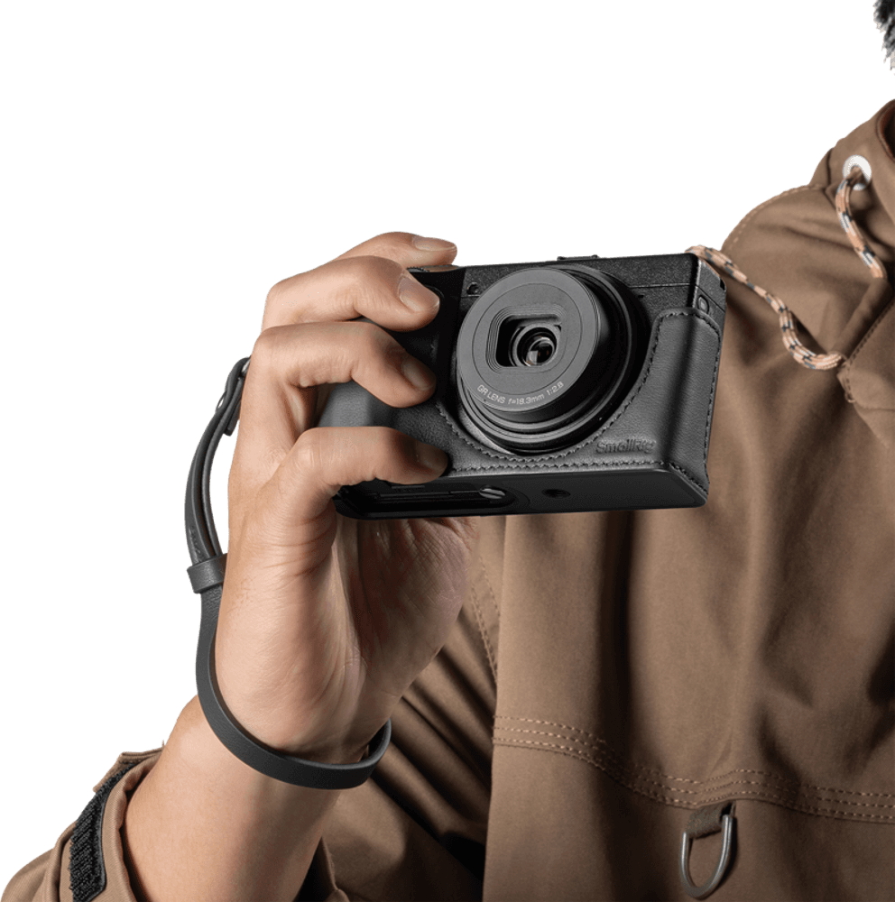SmallRig 5676 Leather Case Kit for RICOH GR IV / GR III / GR IIIx / GR III HDF / GR IIIx HDF (Black)