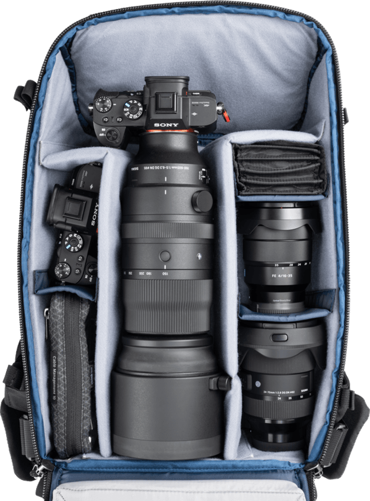 Think Tank DarkLight Backpack 20L, Montane Green