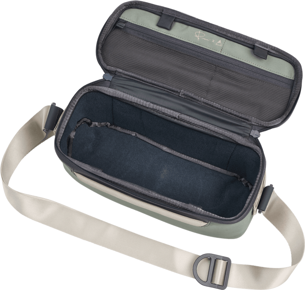 Gomatic  Peter McKinnon Luma Camera Sling 9L, Sage