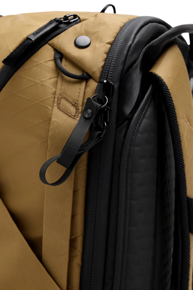 Peak Design Travel Backpack 45L Coyote 