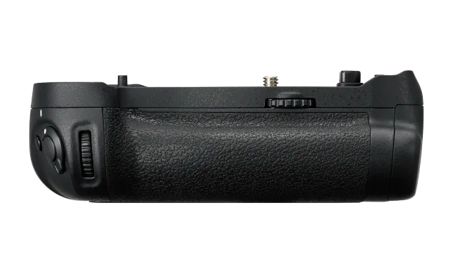 Hovedbilde Nikon MB-D18 batterigrep med EN-EL18-batteri og ...
