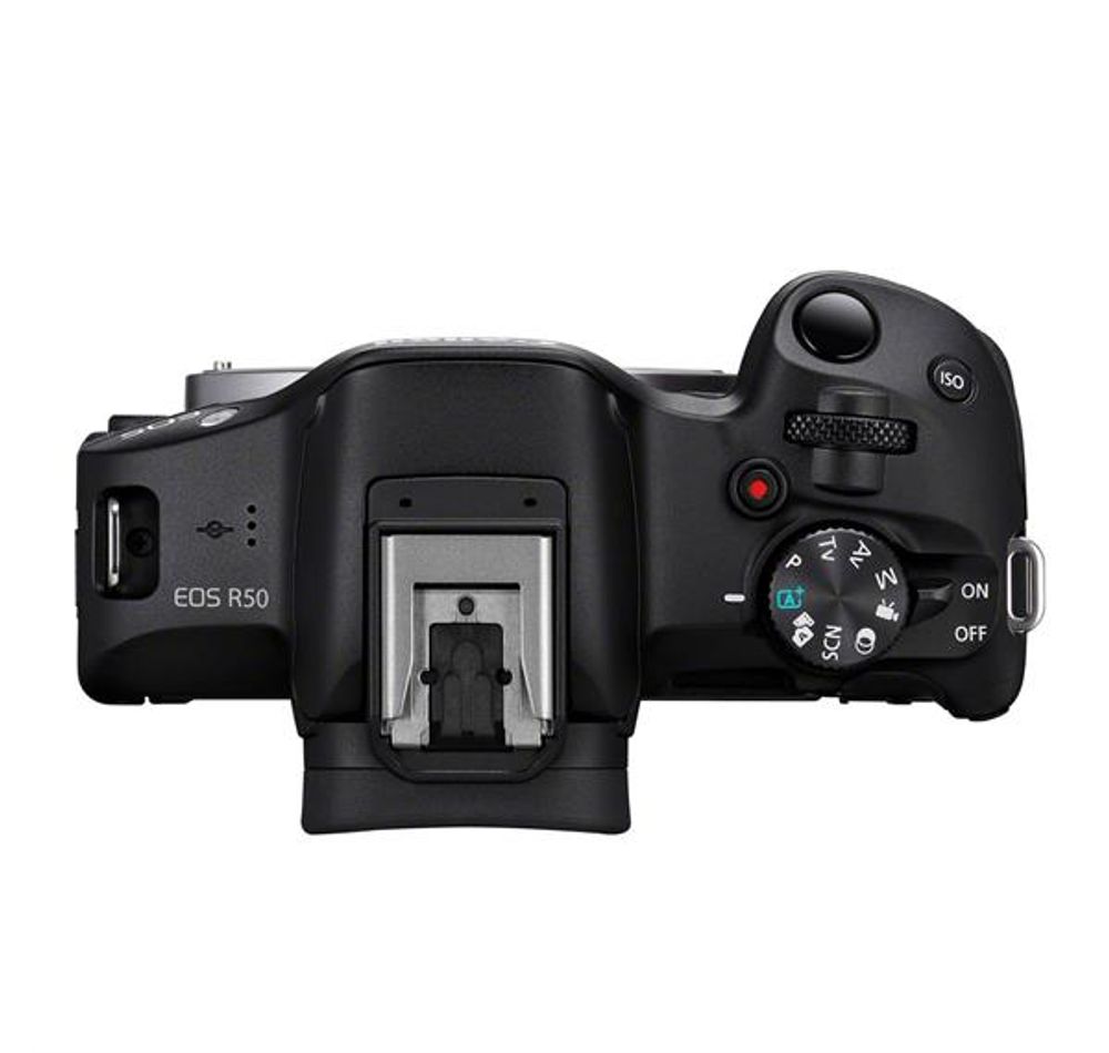 Canon EOS R50 + RF-S 18-45mm f4.5-6.3 IS og RF-S 55-210mm F5-7.1