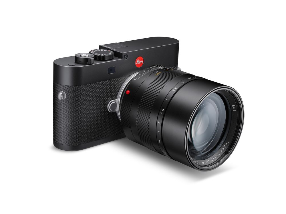 Leica M EV1 black paint finish